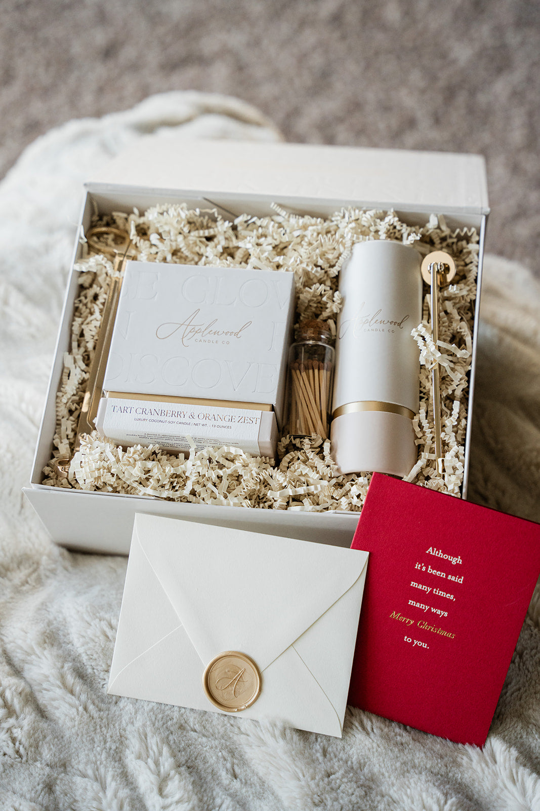 HOLIDAY GIFT BOX  |  Luxury Home Fragrance Gift